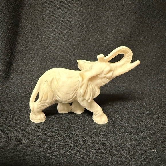 Cream Elephant Figurine with trunk up - Picture 3 of 6